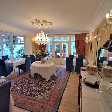 Herbert House ,v93 Rf64 3*