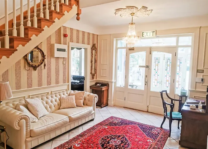 Herbert House ,v93 Rf64 בית הארחה 3*