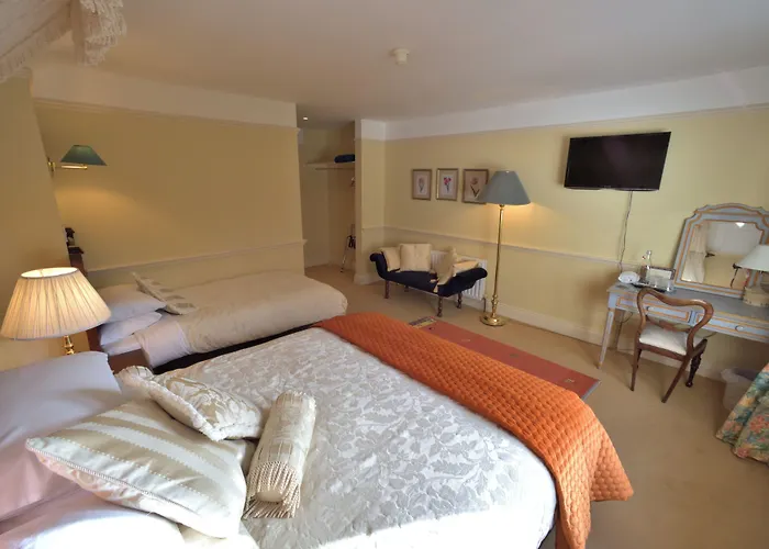 בית הארחה Herbert House ,v93 Rf64 3*